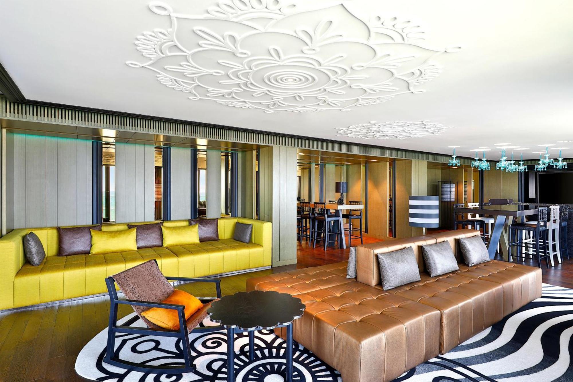 W Muscat Otel Dış mekan fotoğraf The interior of the hotel
