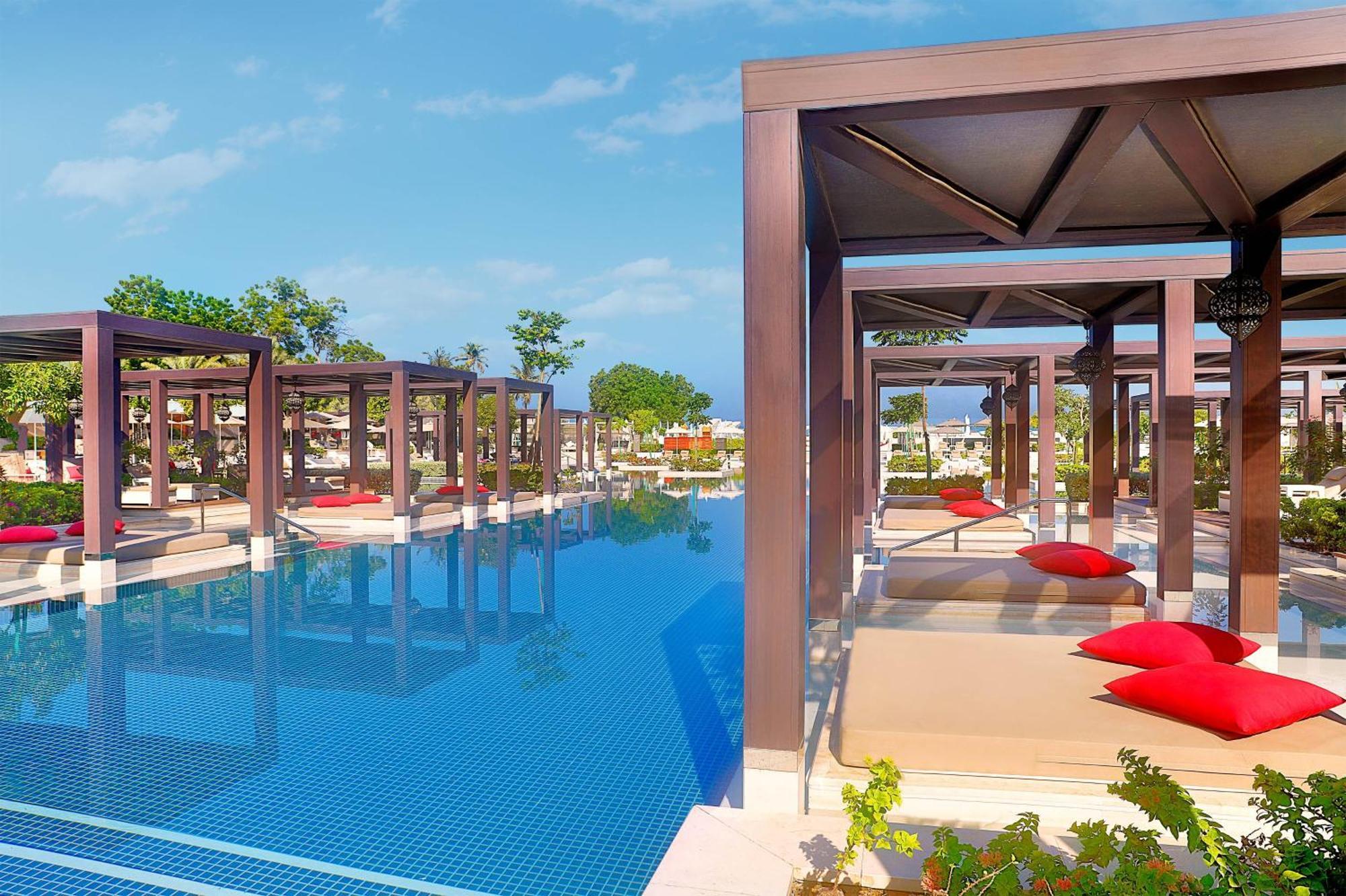 W Muscat Otel Dış mekan fotoğraf Westin Resort, Naoussa, Paros